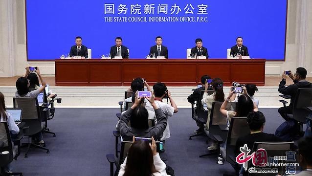 中文在线连,栽跟头,港股上市终,华体会体育官网,华体会体育App,华体会体育下载,华体会体育登录,华体会体育平台